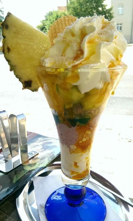 Kirsch Cafe