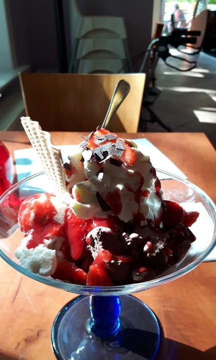 Eiscafe Elena