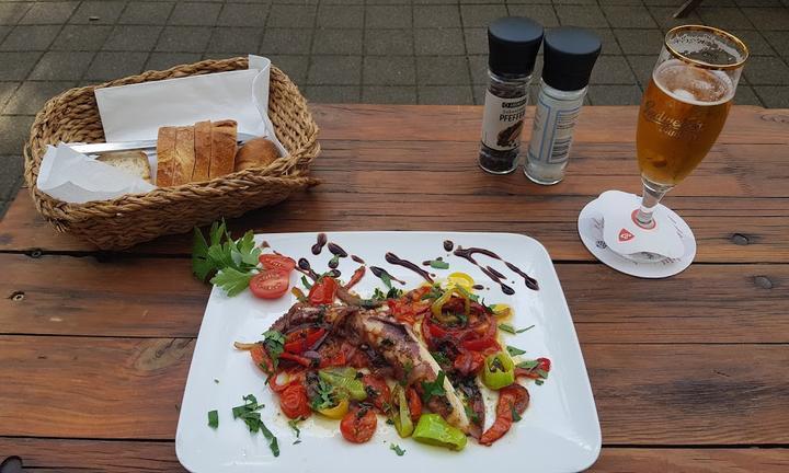 Cafe Mautz