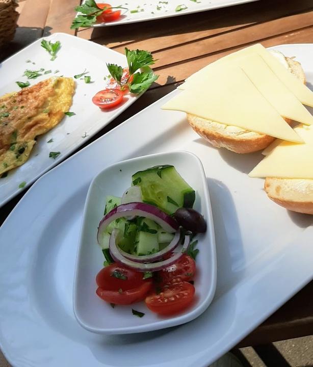Cafe Mautz