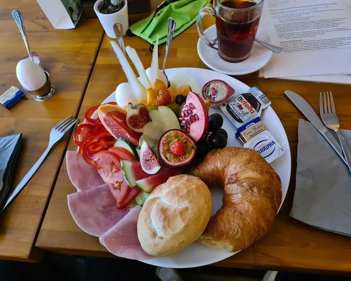 cafe tratsch