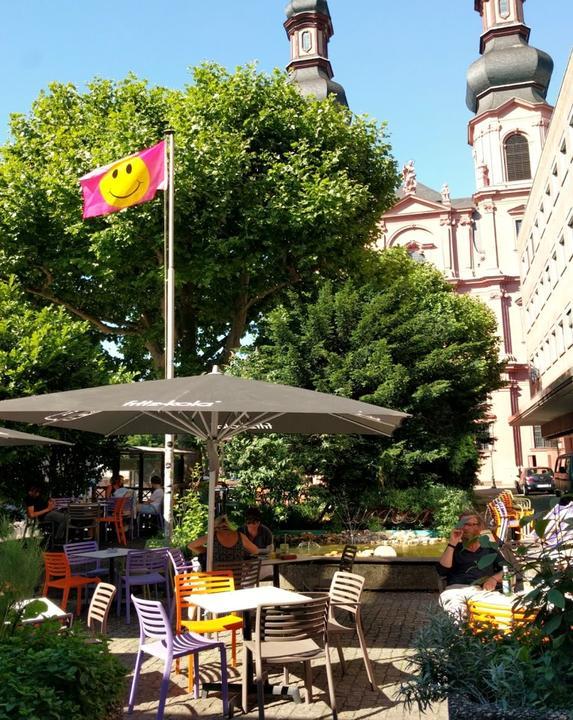 Cafe Blumen