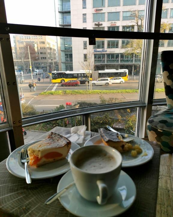 Rudolfs Kuche Und Cafe