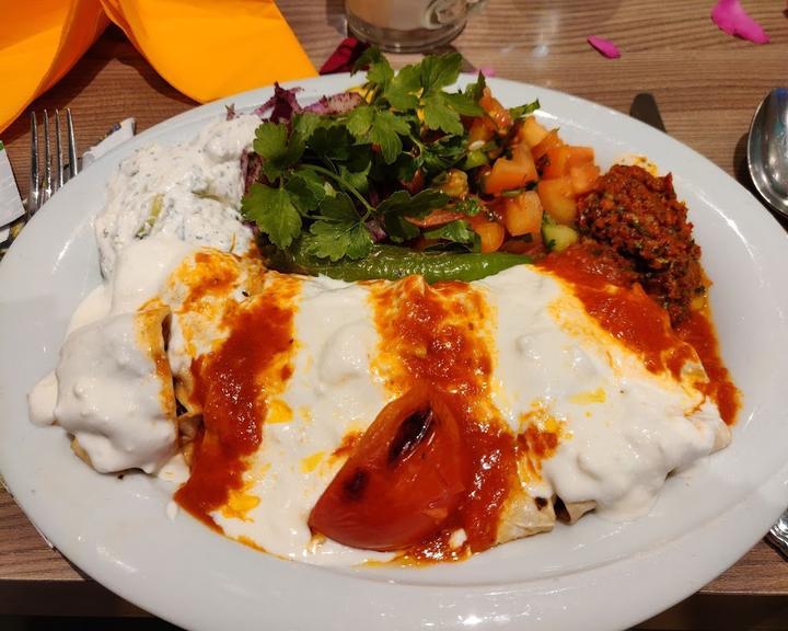 Urfa Kebap Haus Frankfurt mit Kohlegrill