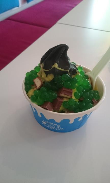 Frohlich FrozenYogurt Kaffee & Mehr