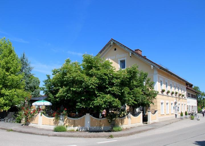 Gasthaus Neuwirt Surheim