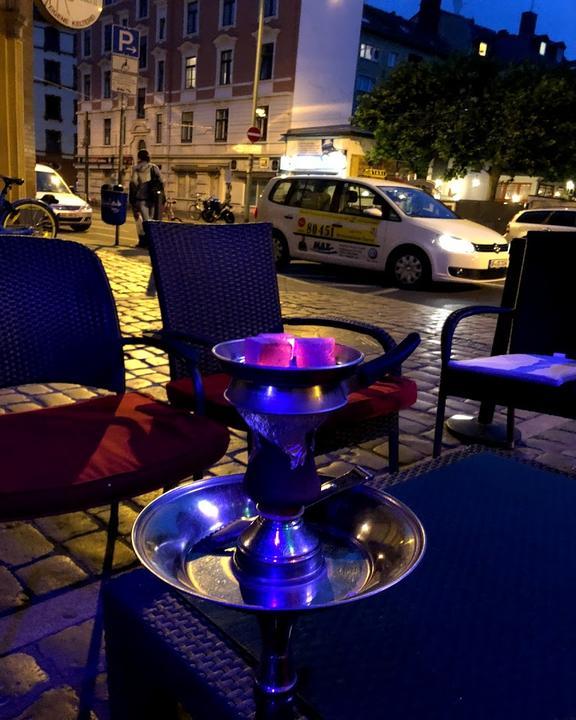 Saltana Shisha Bar