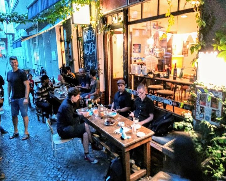 Pappelreihe Cafe