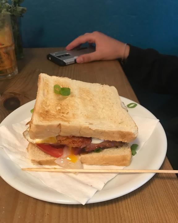 Pappelreihe Cafe
