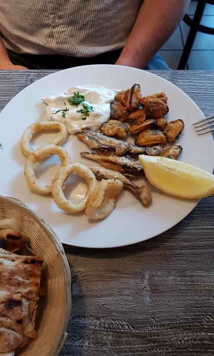 Restaurant Kalivrisi