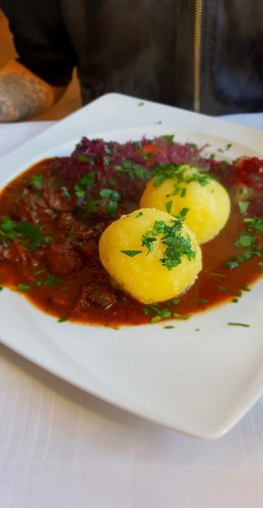 Gaststaette Volkshain Stunz