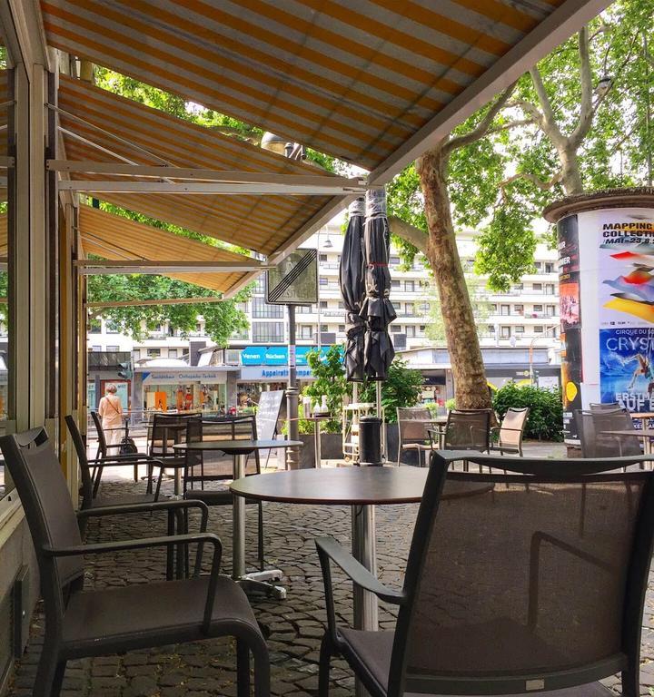 Riphahn Cafe & Restaurant