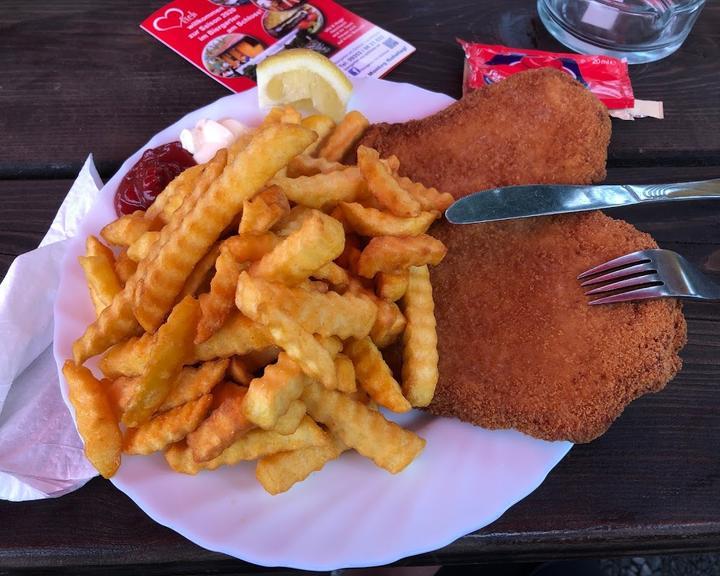 Biergarten am Schloss