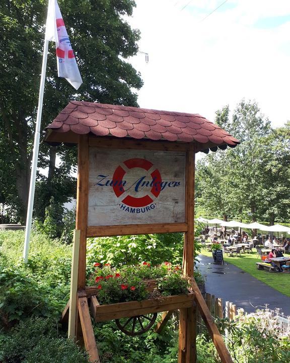 Biergarten Zum Anleger