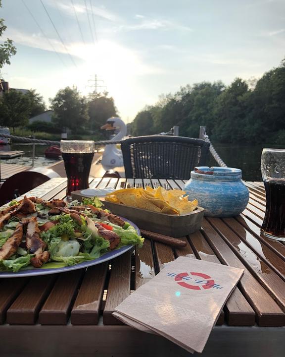 Biergarten Zum Anleger