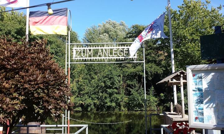 Biergarten Zum Anleger