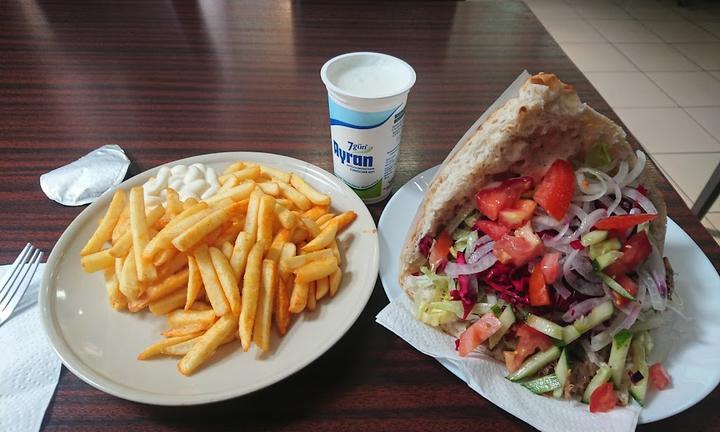 CAFE Bistro Genial