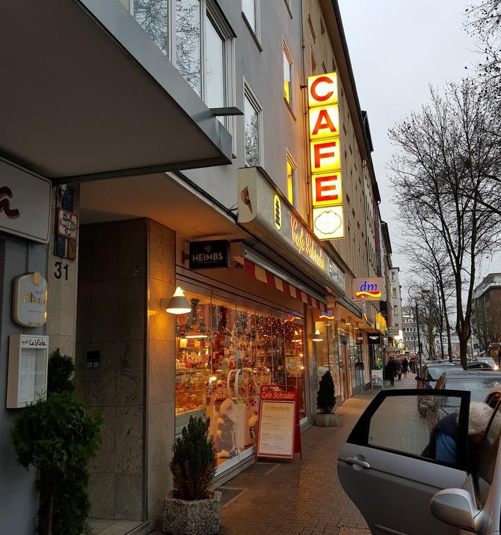 Cafe Schrader