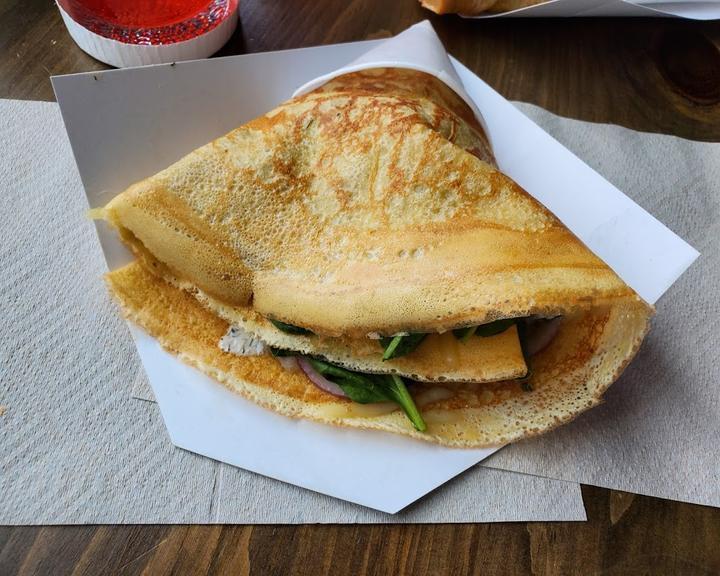Crepes & Ragout
