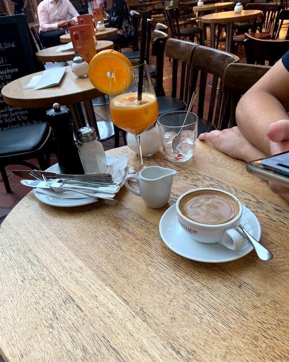 Cafe Rouge