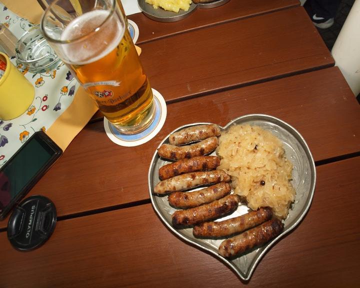 Bratwurstherzl Am Viktualienmarkt