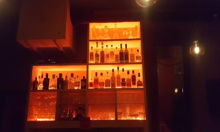 Misirlou Bar