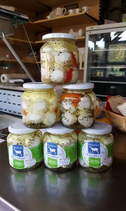 Ziegenkäserei & Wiesencafé Karolinenhof