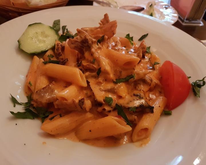 Noah's Taverna