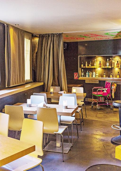 Die Rote Bar