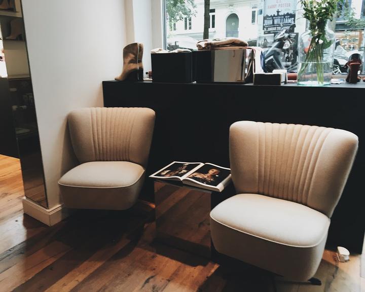Cafe Faux Vau