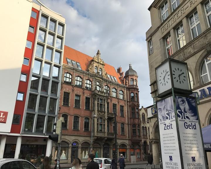 Bayerische Botschaft im Paulaner