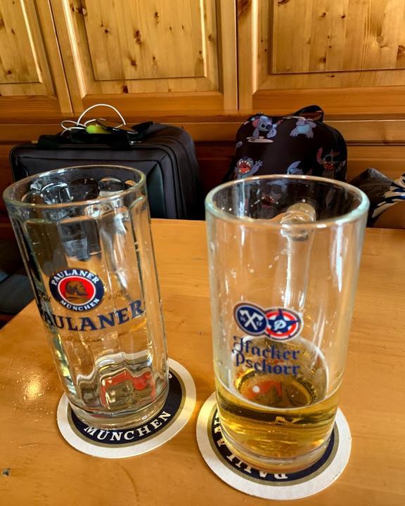 Bayerische Botschaft im Paulaner