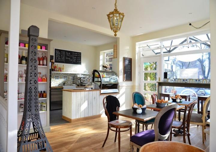 Cafe par ici!