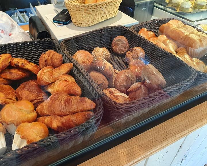Cafe par ici!
