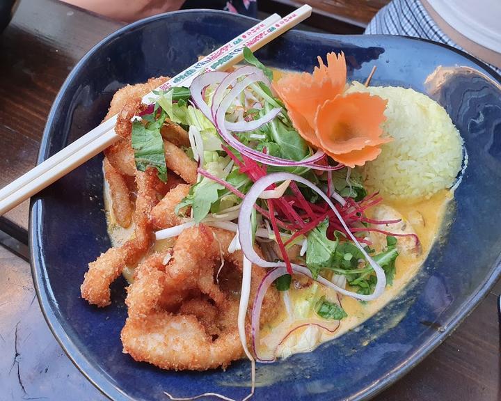 Madami - Mom's Vietnamese Kitchen