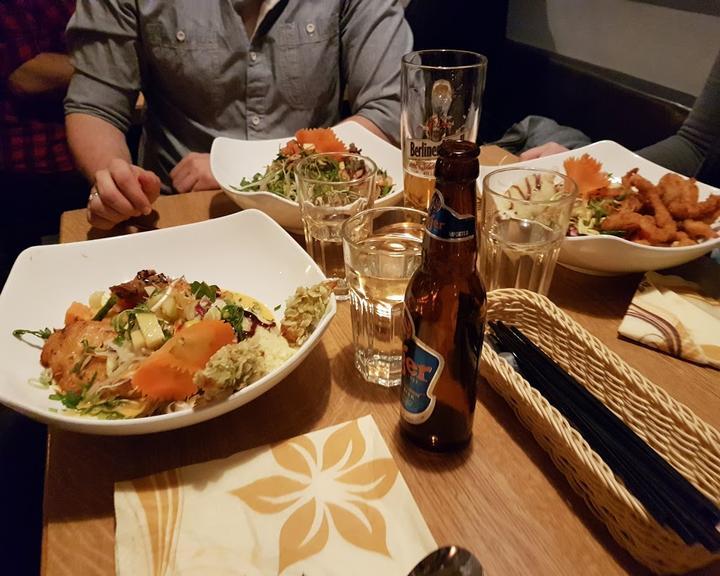 Madami - Mom's Vietnamese Kitchen