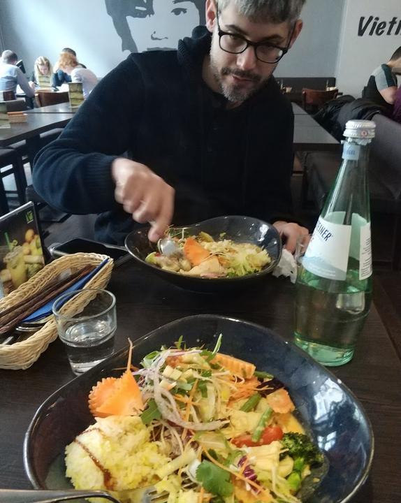 Madami - Mom's Vietnamese Kitchen