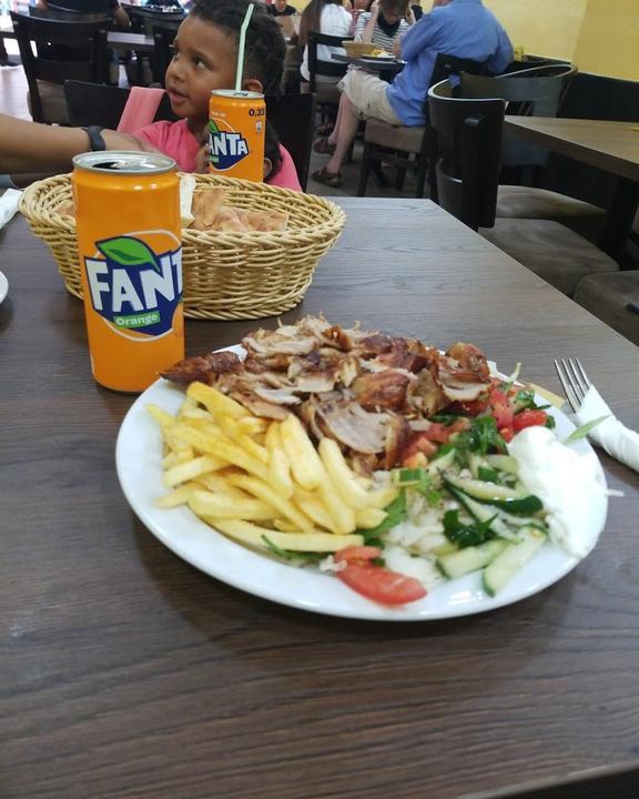 Öz Urfa Döner Salonu