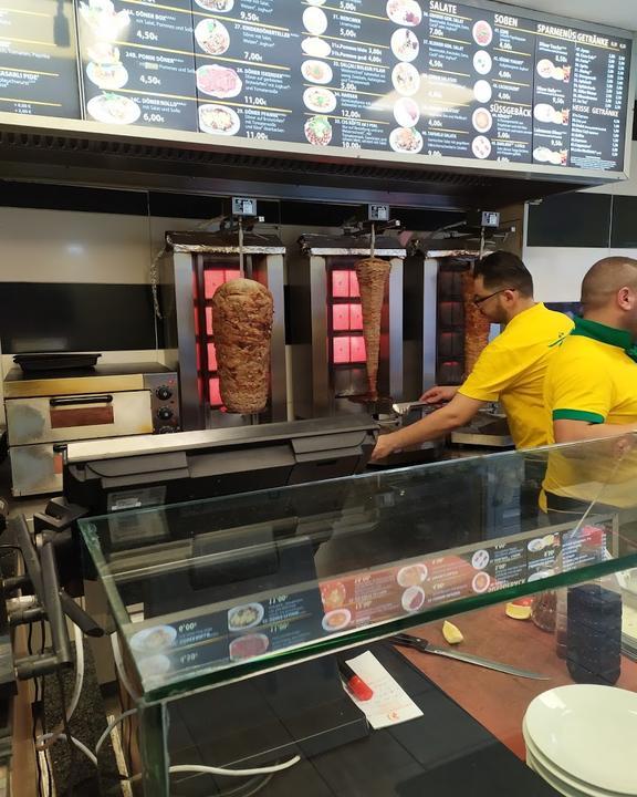 Öz Urfa Döner Salonu