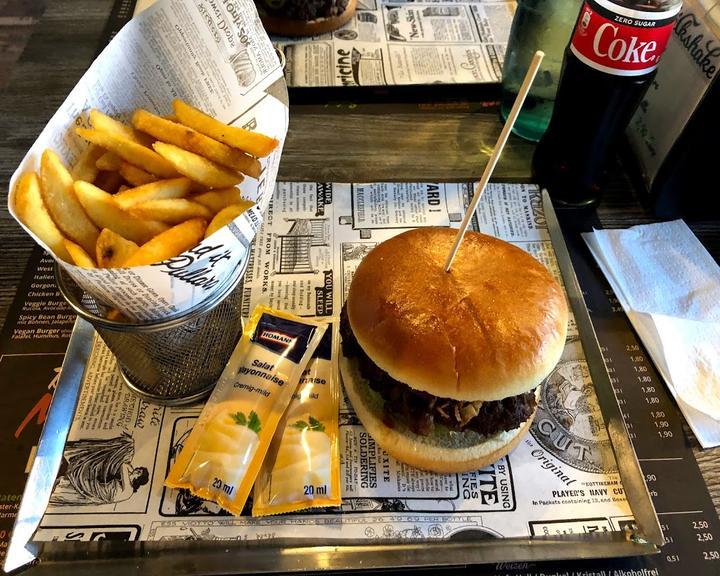 Danny's Burger & Grill