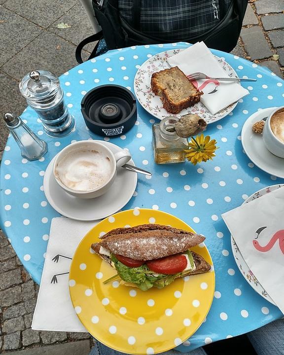 Cafe Blaumond