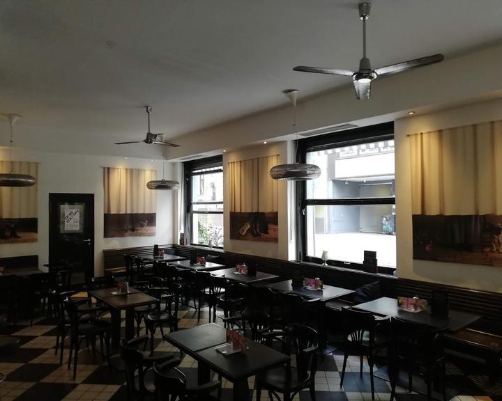 Cafe Central