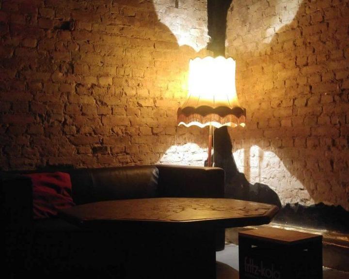 Kara Kas Bar