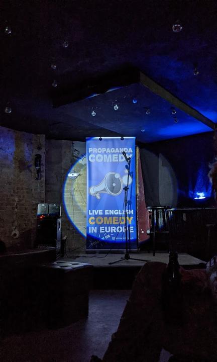 Kara Kas Bar