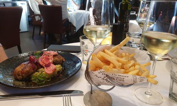 DIE BANK - Brasserie & Bar