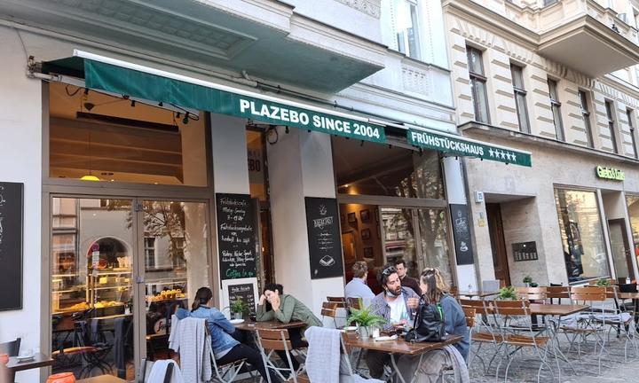 Cafe Plazebo