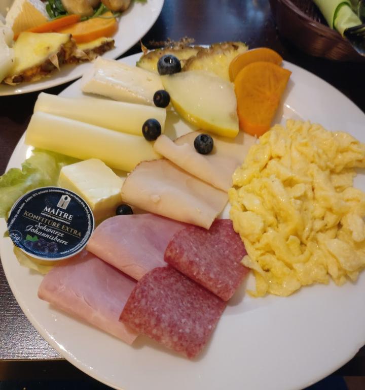 Cafe Plazebo