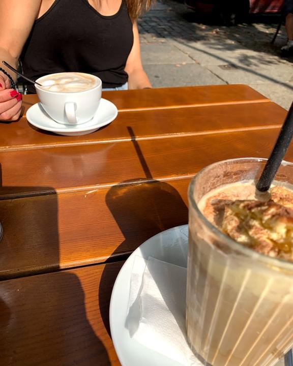 Cafe Plazebo