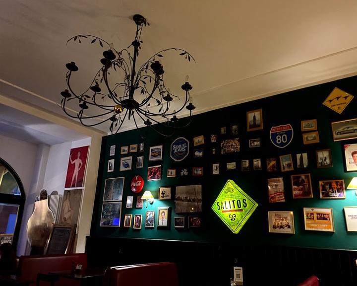 MacLaren's Pub