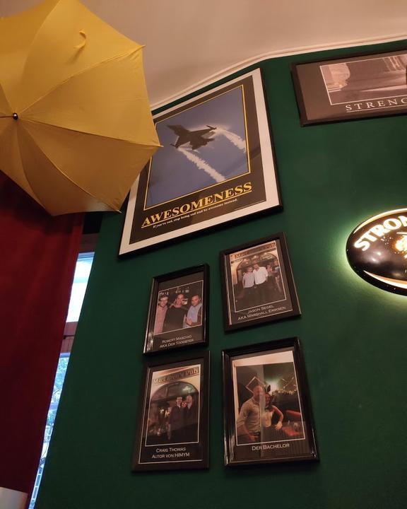 MacLaren's Pub